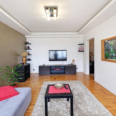 Big Blue Apartment - Belgrado Esterno foto