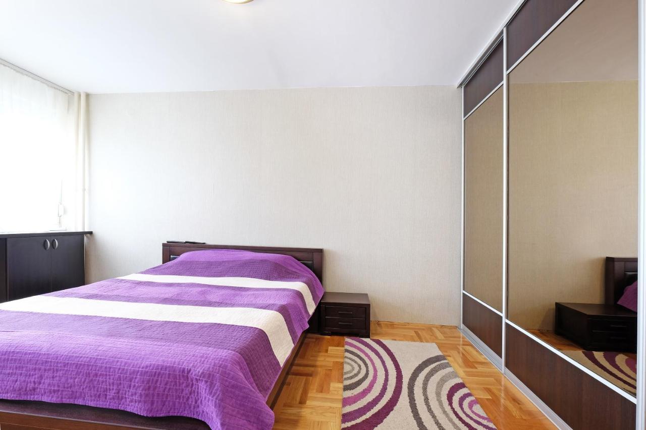 Big Blue Apartment - Belgrado Esterno foto